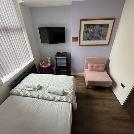 Southgate Luxury Apartments Elland Exterior foto