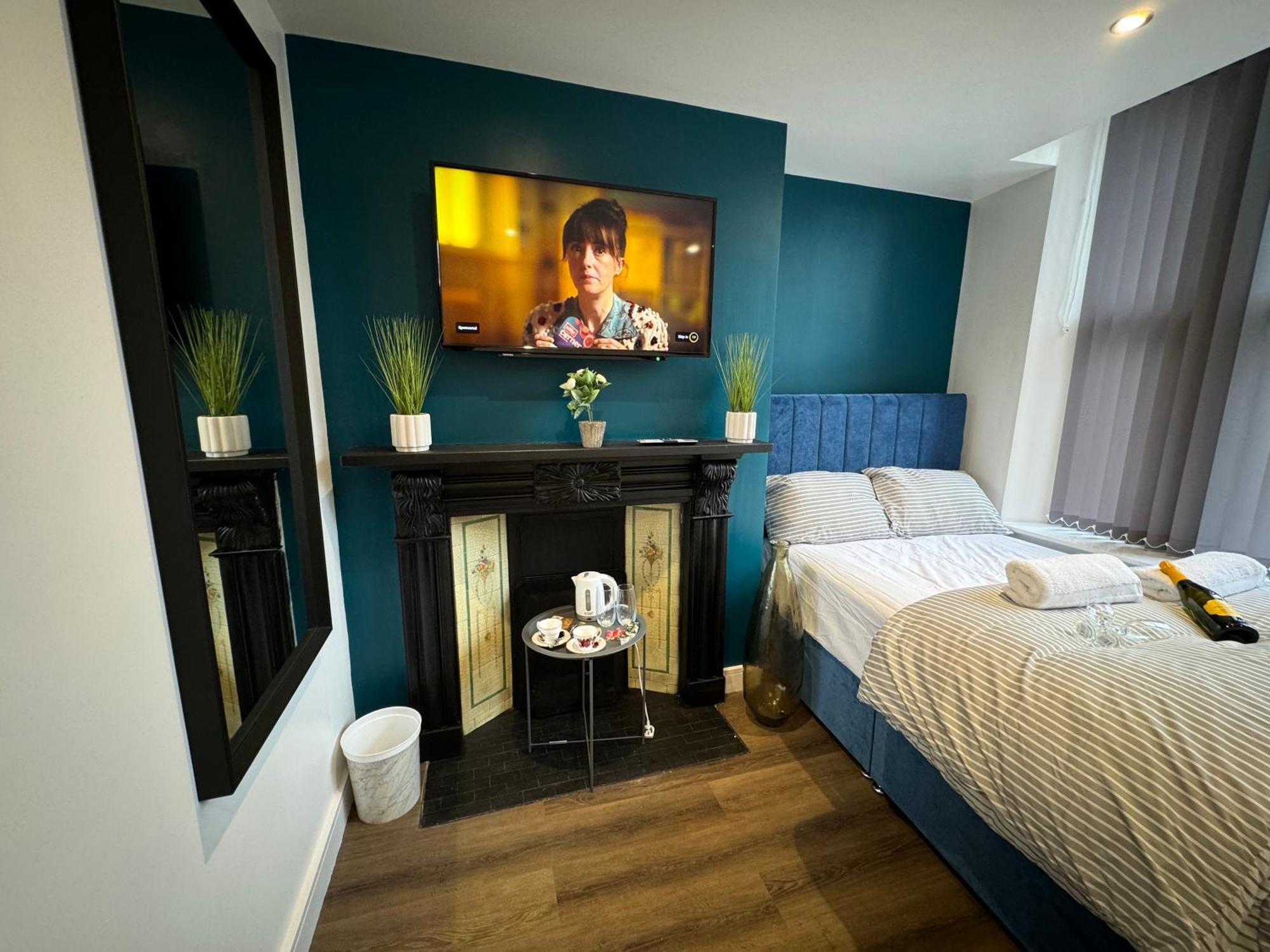Southgate Luxury Apartments Elland Exterior foto
